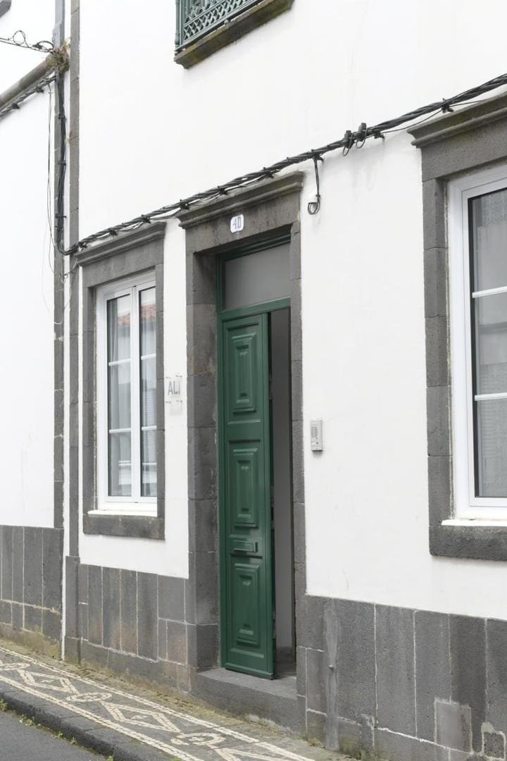 Welcomebuddy - Casa Branca - Centro Historico Ponta Delgada Extérieur photo